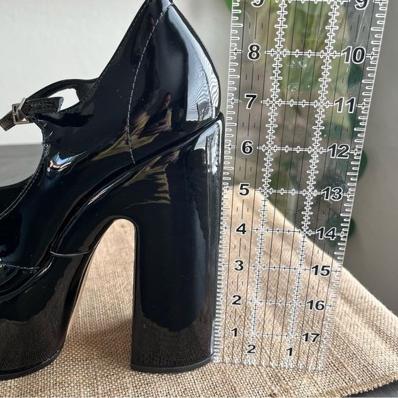 SCHUTZ Zayne Mary Jane Platform Pump in Black Patent Size 9.5 NWOT - Picture 15 of 16